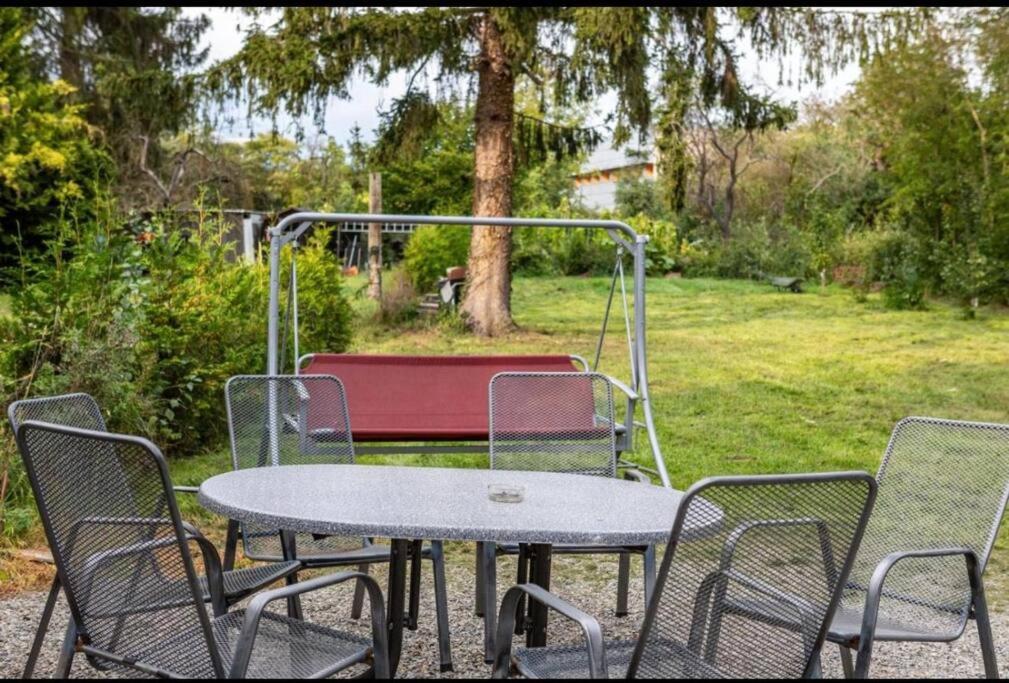 Cityloft Kassel 1 - Zentrale Unterkunft Fuer Gruppen Bis 7 Personen - Parkplatz - Netflix Kültér fotó